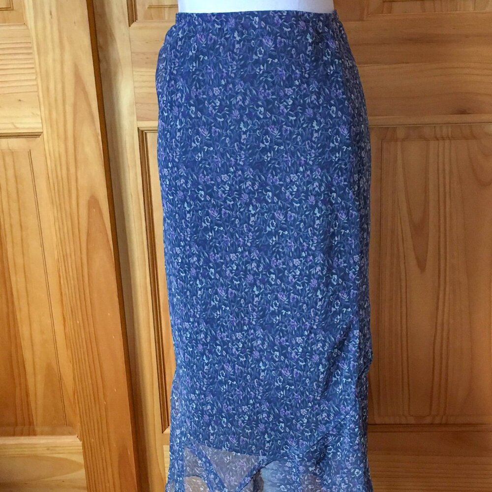 Rikki J. Blue Floral Chiffon Skirt Size Medium 33" Long Made in USA